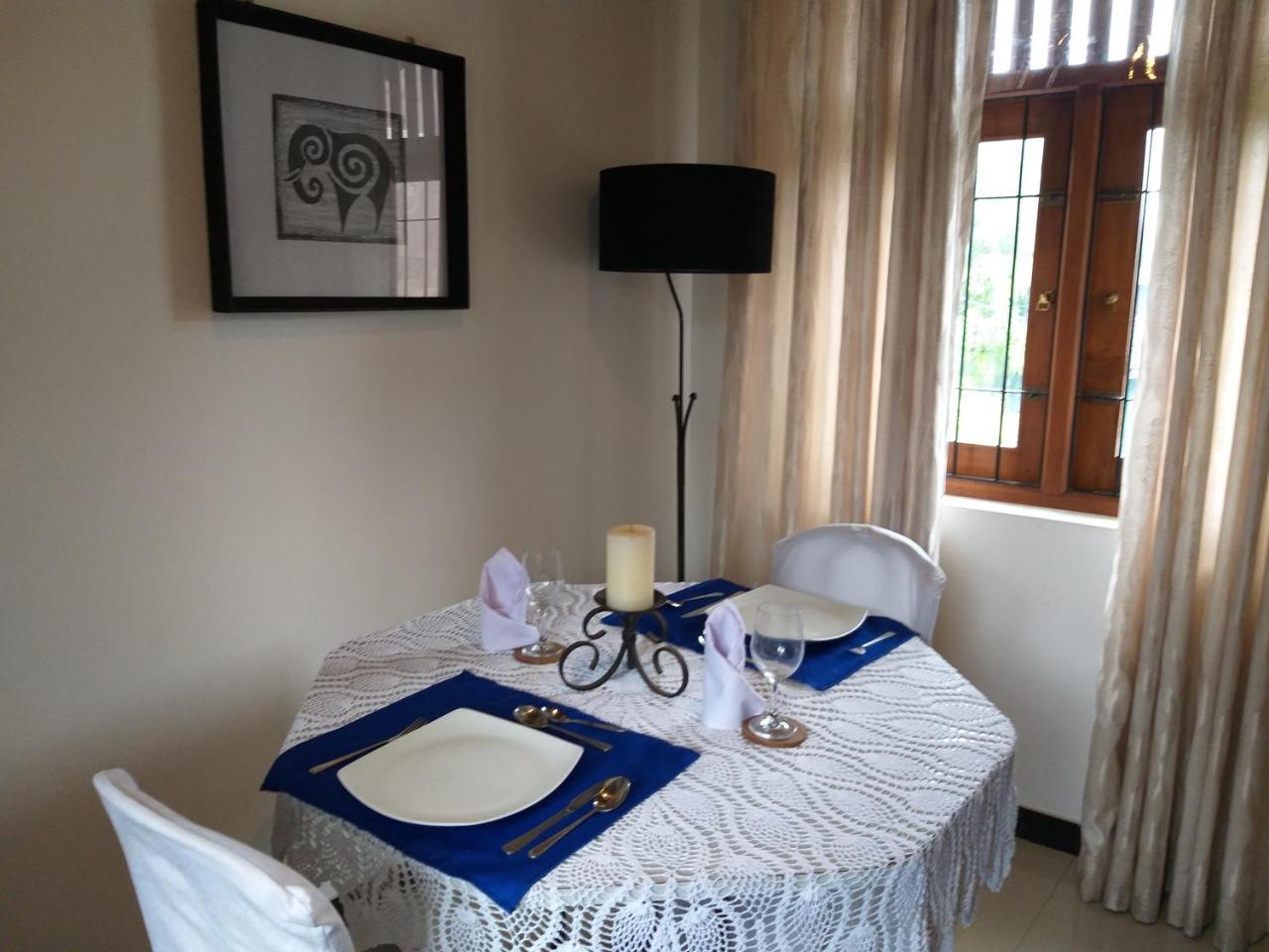 Cosy Nest Home Stay Negombo Ngoại thất bức ảnh