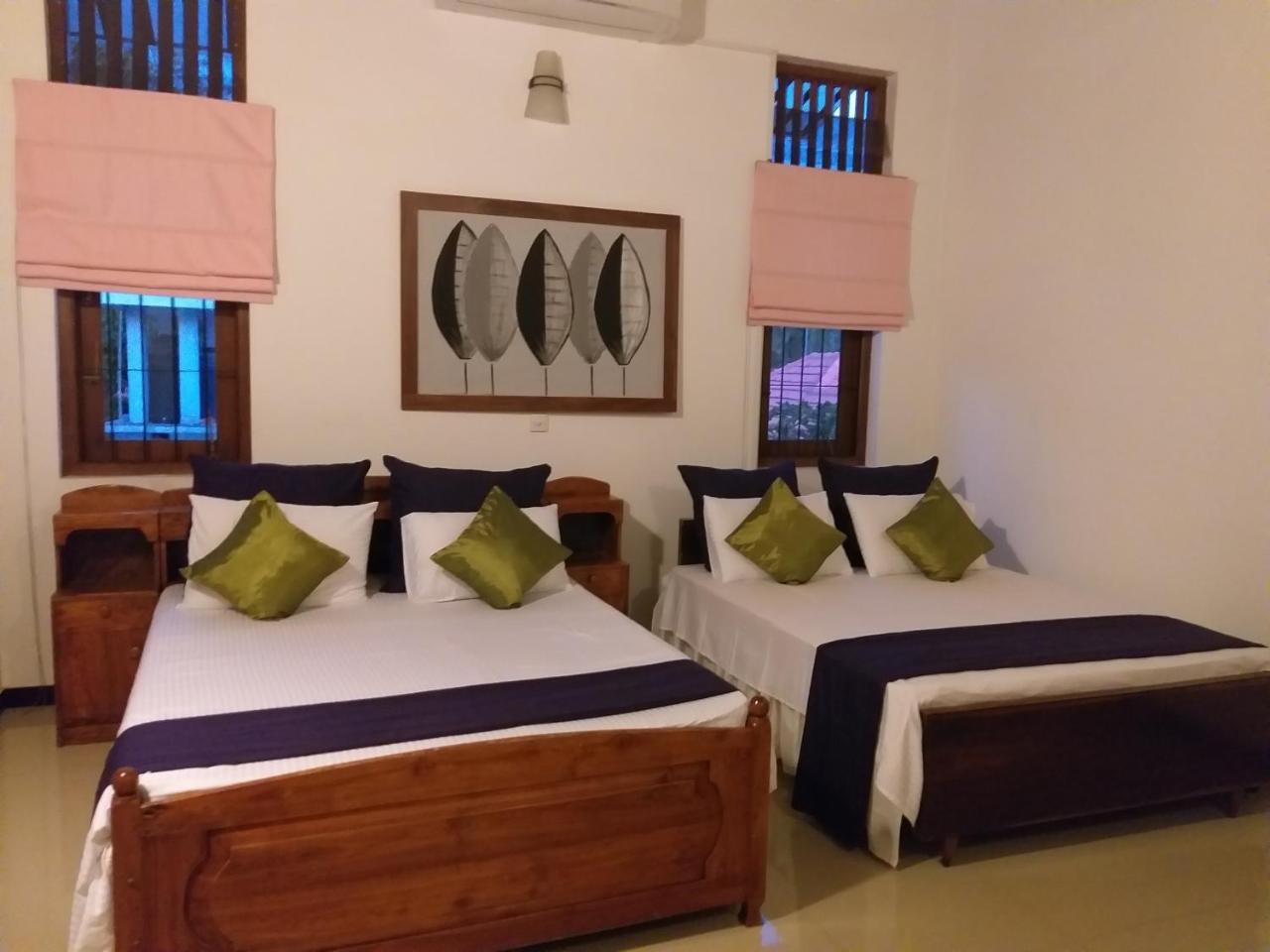 Cosy Nest Home Stay Negombo Ngoại thất bức ảnh