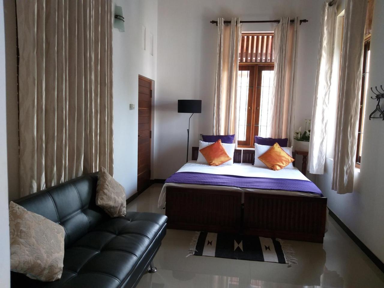 Cosy Nest Home Stay Negombo Ngoại thất bức ảnh
