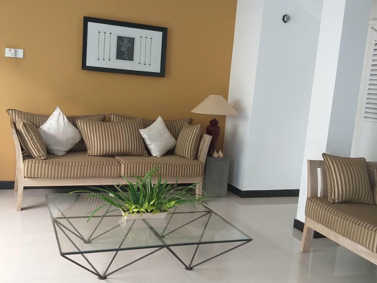 Cosy Nest Home Stay Negombo Ngoại thất bức ảnh